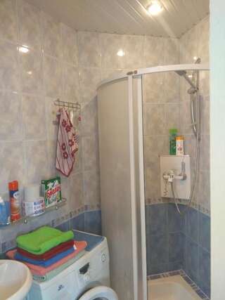 Апартаменты Apartment in the center Витебск Апартаменты с видом на сад-12